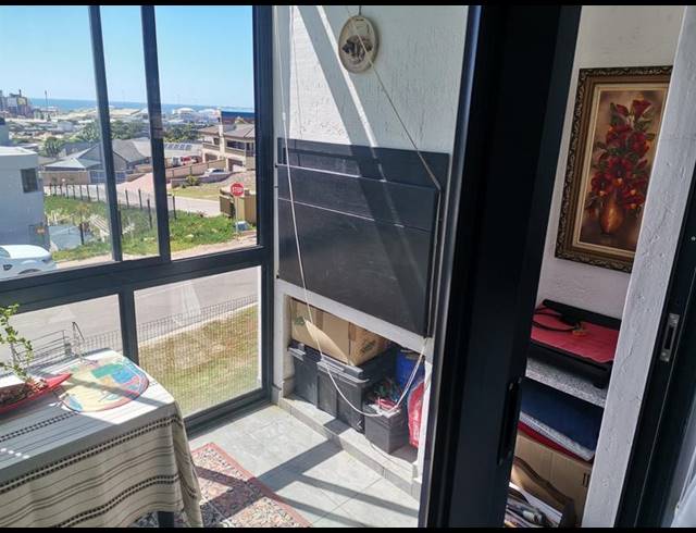 2 BEDROOM APARTMENT FOR SALE IN ISLAND VIEW